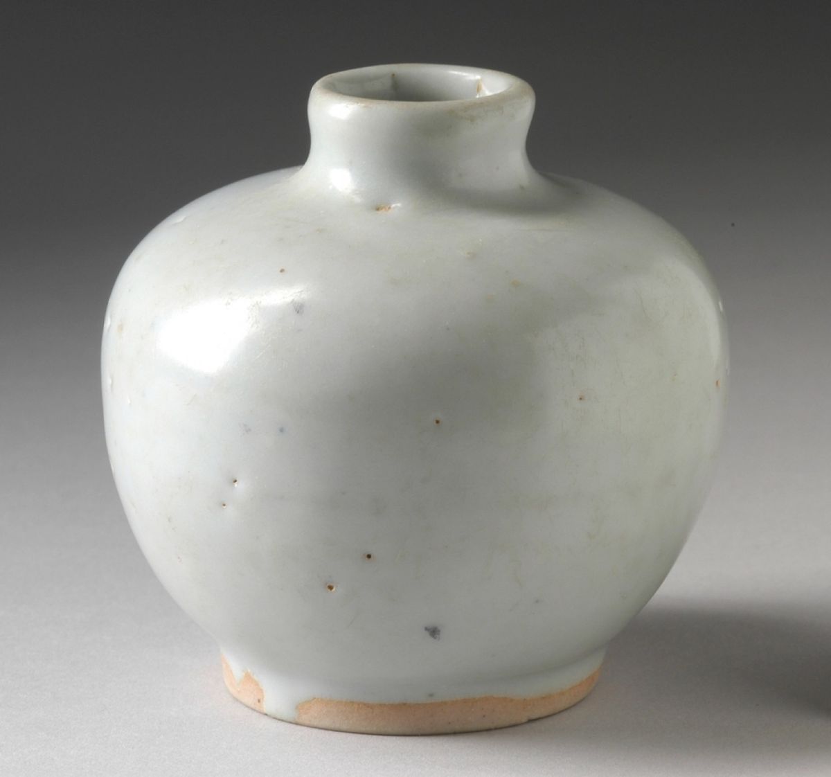 Minimal White Vase